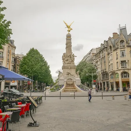 Apartment Jacuzzi Prive, Sauna & Design Chic Reims