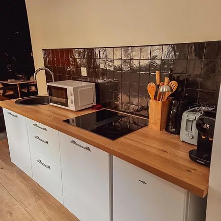 Jacuzzi Prive, Sauna & Design Chic * Remeš